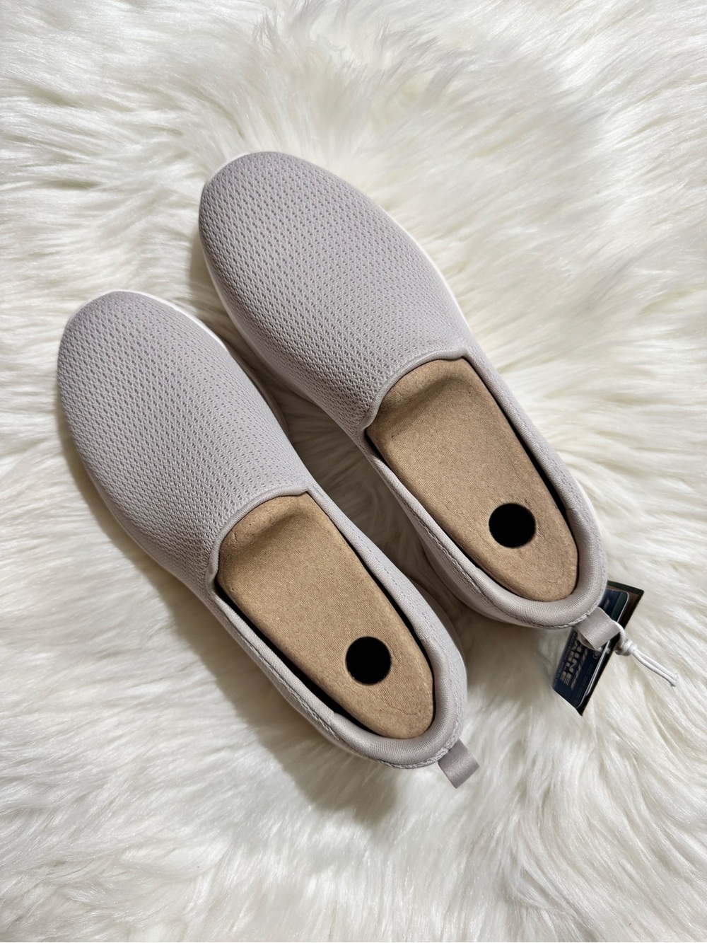 Skechers || Go Walk Joy Aurora
